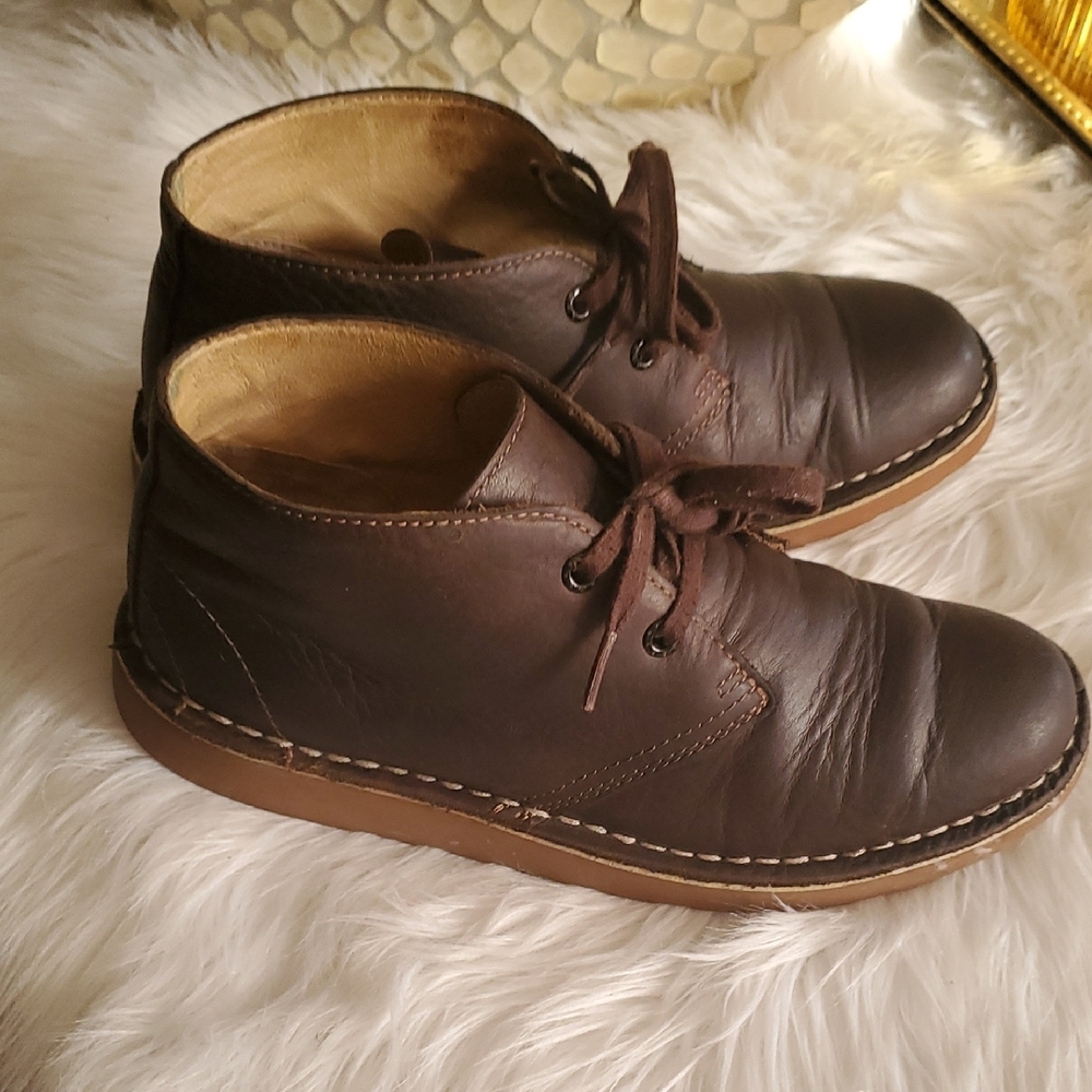 L.L. Bean Dark Brown Chukka Boots - Picture 14 of 15